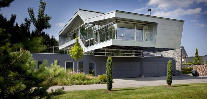Sample Listing House 12